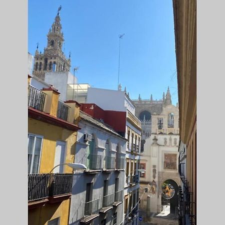Hernando Colon Deluxe Suite By Valcambre Seville Exterior photo